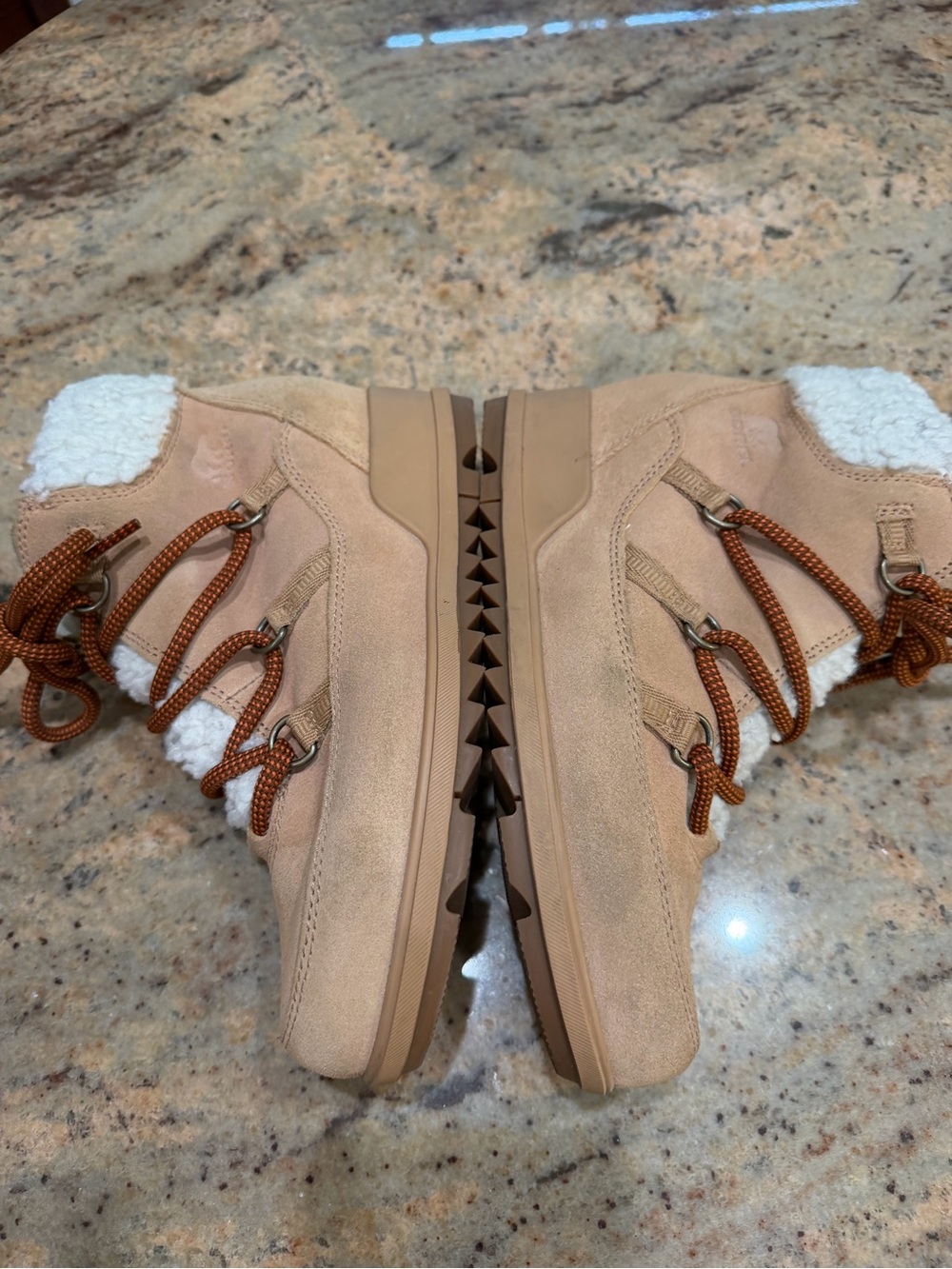 Sorel Women's Tan Suede Shearling Collar Lace-Up Winter Boots Size 8 - Picture 5 of 10